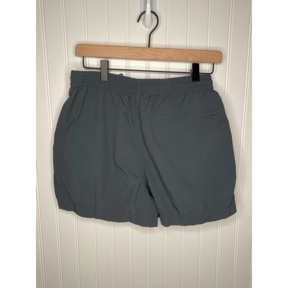 Men's Uniqlo Shorts Size M Gray